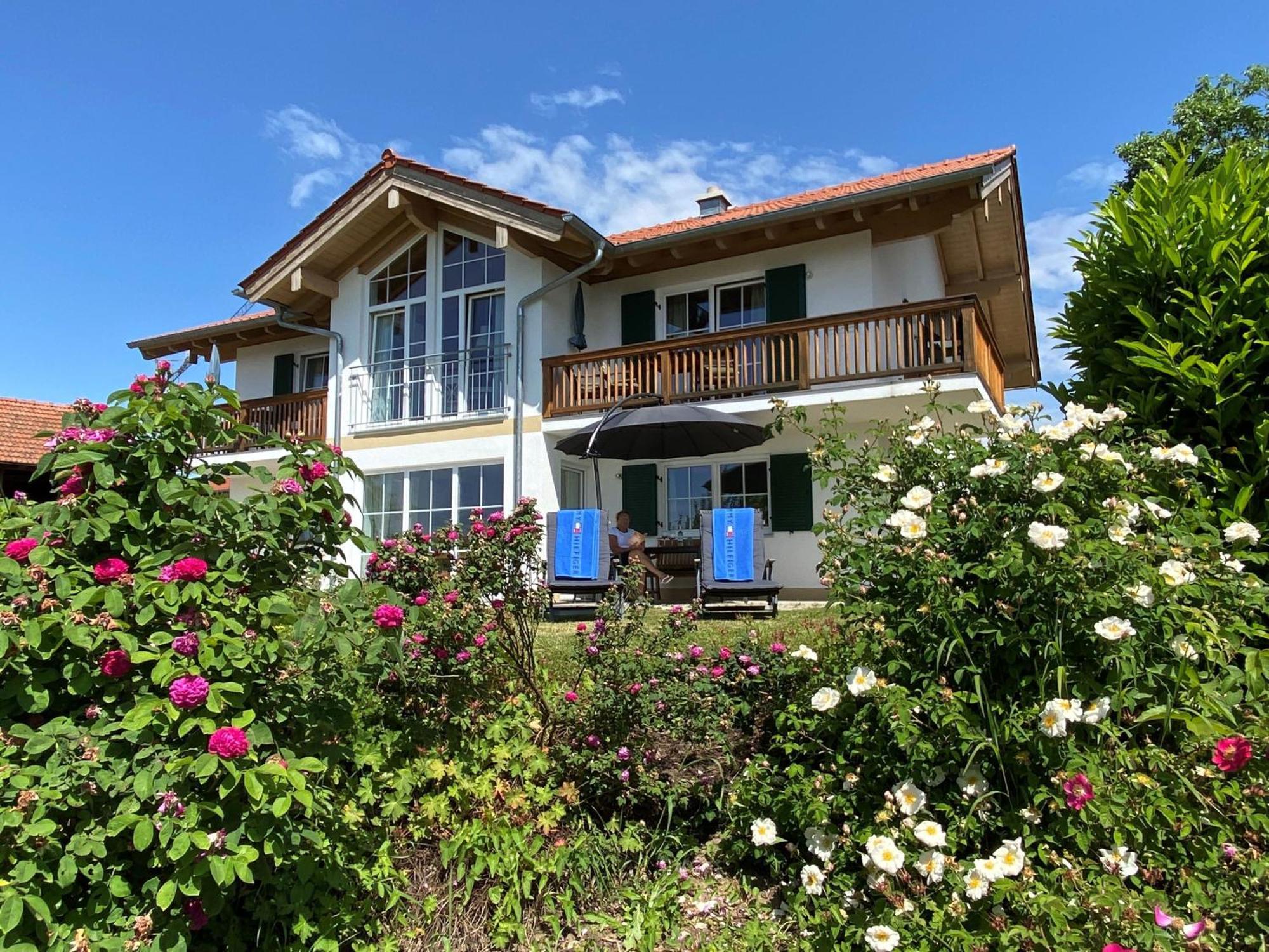 Haus Chiemsee-Blick غشتات أم كيمزي المظهر الخارجي الصورة