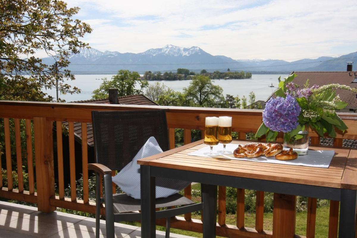 Haus Chiemsee-Blick غشتات أم كيمزي المظهر الخارجي الصورة